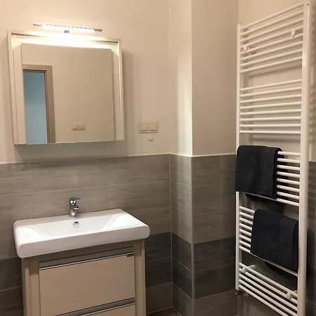 Downtown Standard Апартаменты Дебрецен